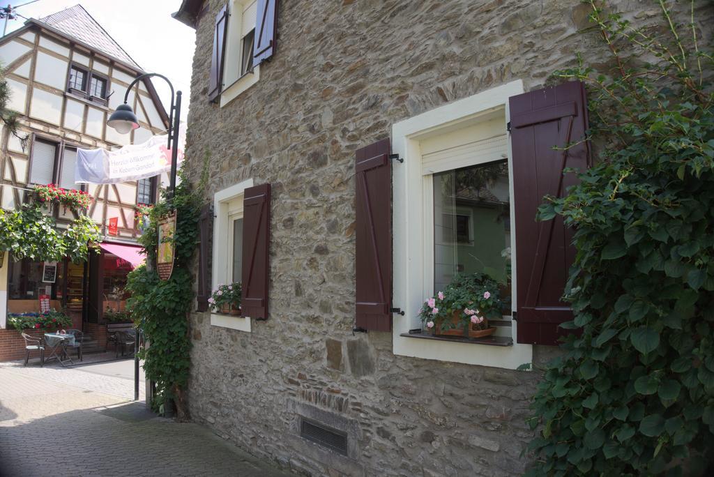 Hotel Garni Altes Winzerhaus Moselschaenke Гкоберн-Гондорф Экстерьер фото