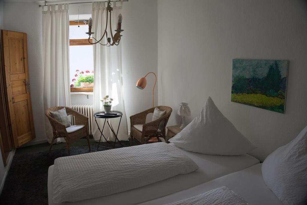 Hotel Garni Altes Winzerhaus Moselschaenke Гкоберн-Гондорф Экстерьер фото
